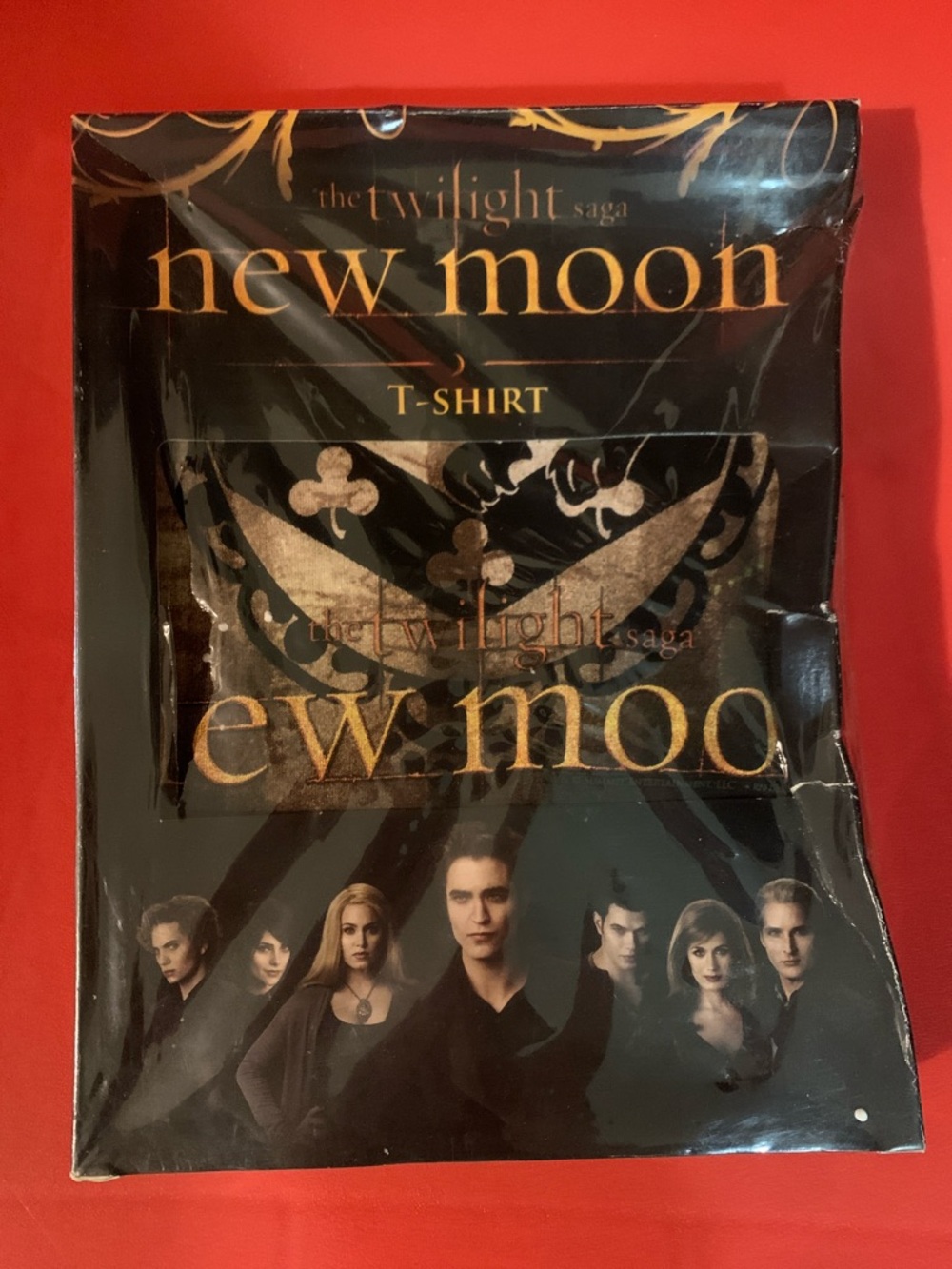 NWT NIB The Twilight Saga New Moon T-Shirt